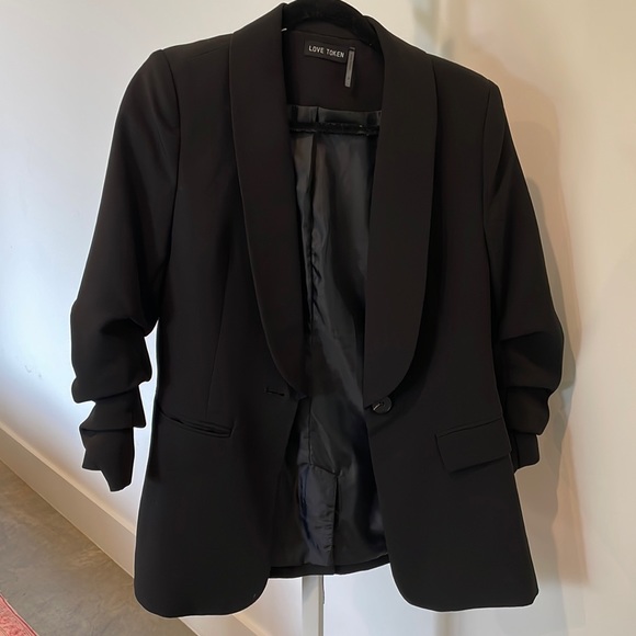 Black Blazer - size s (never worn)